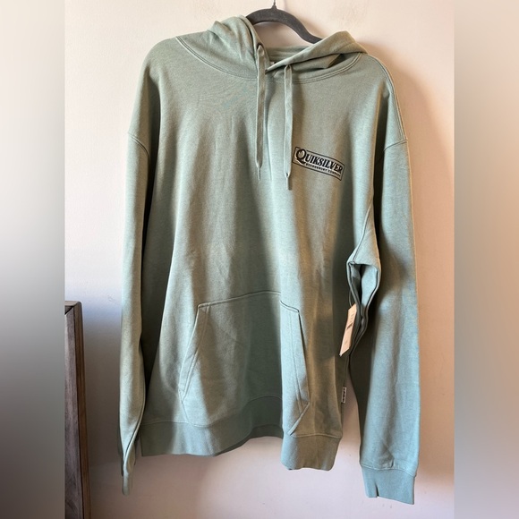 NEW Quiksilver Sweatshirt Graphic Hoodie - Picture 3 of 13